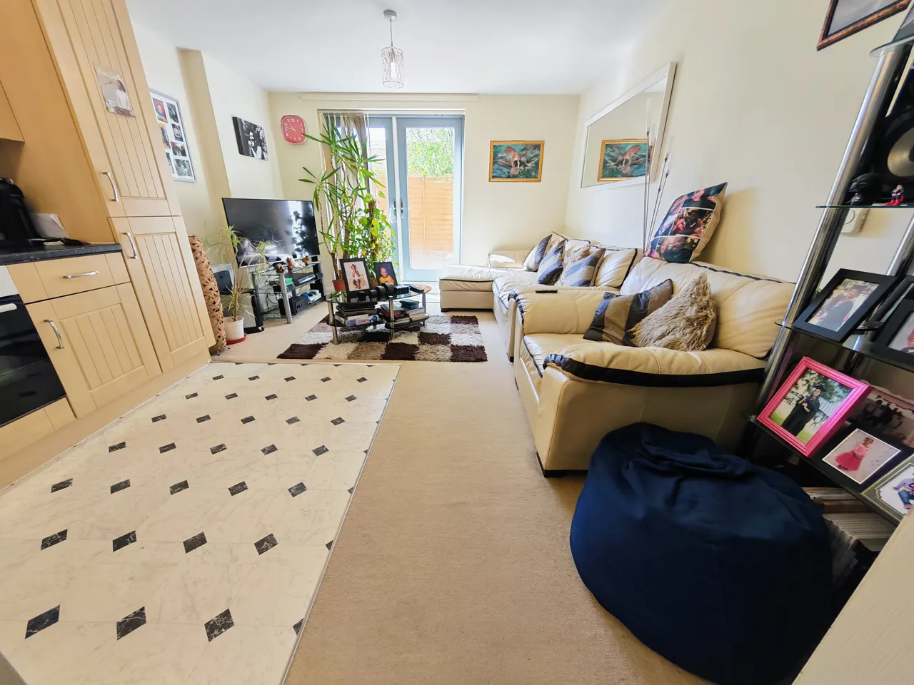 Taywood Road, Northolt, UB5, photo 3