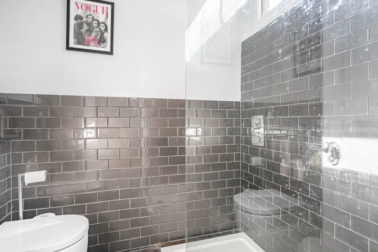 Eastlake Road, London, SE5, photo 10