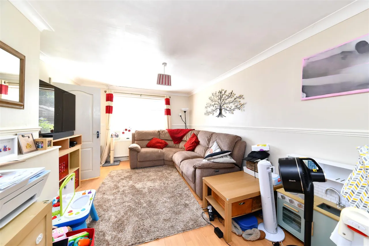 Darwin Road, Stevenage, SG2 0DE, photo 13