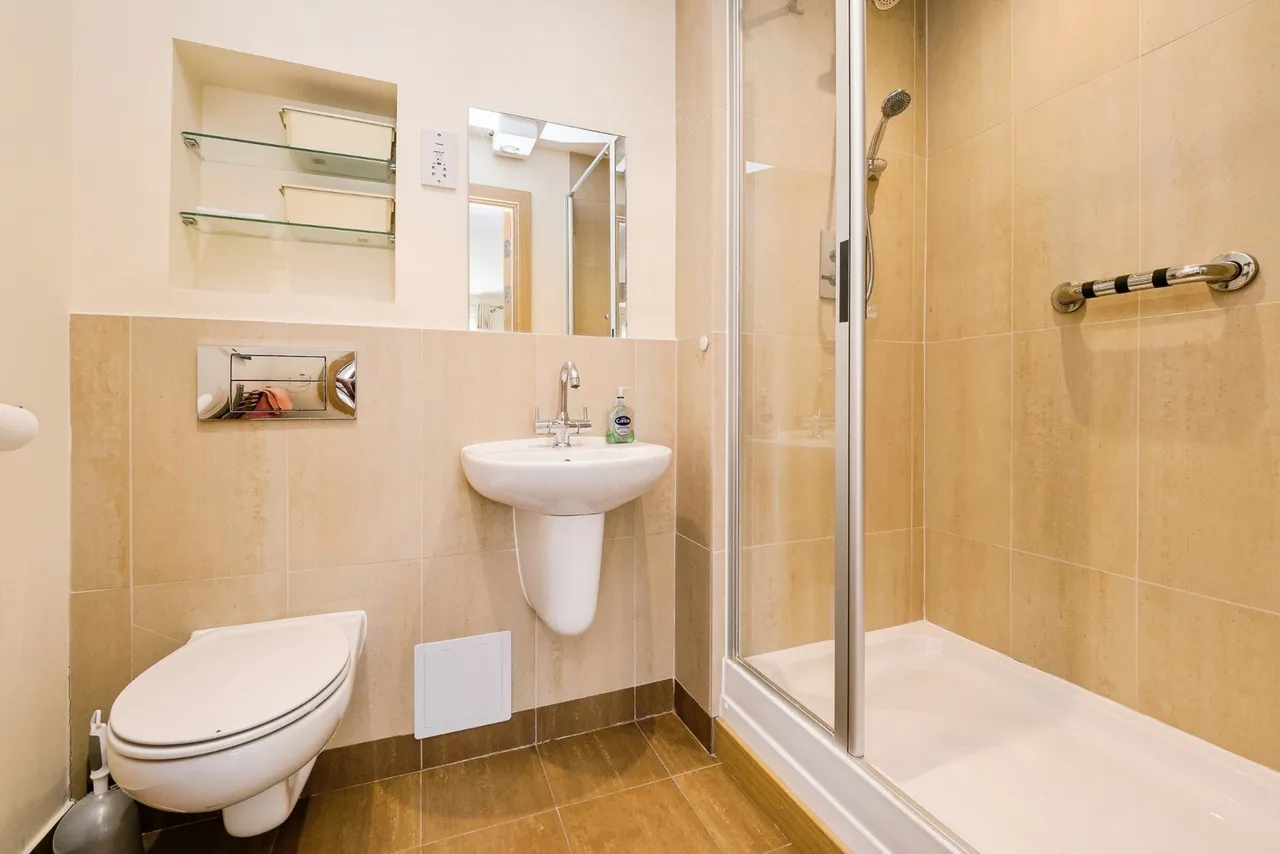 Mornington Road, Woodford Green, IG8, photo 11