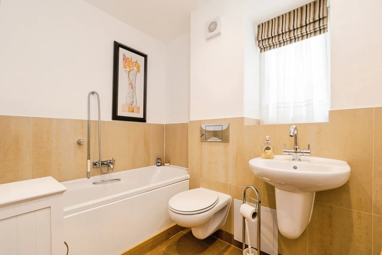Mornington Road, Woodford Green, IG8, photo 13