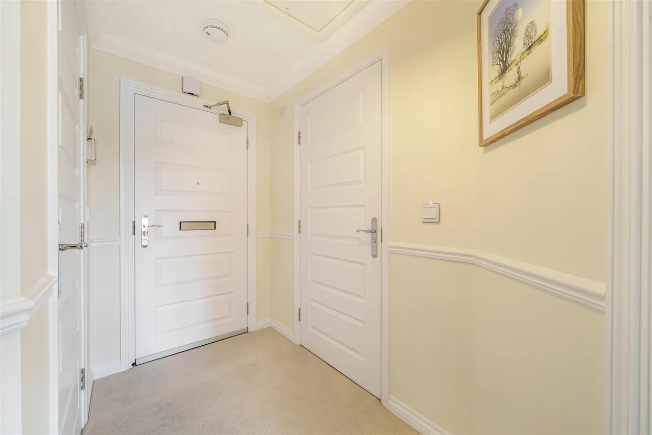 Edison Bell Way, Huntingdon, PE29, photo 11