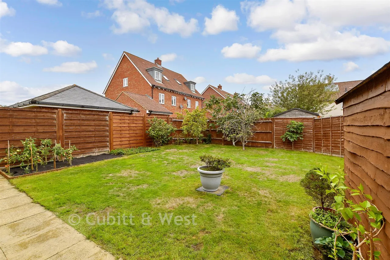 Pennicott Road, Bognor Regis, PO21, photo 2