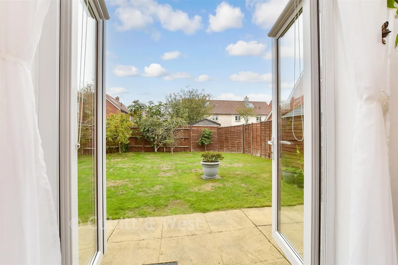 Pennicott Road, Bognor Regis, PO21, photo 13