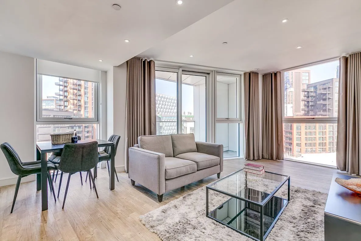 Showflat 1 (1 Bed), MyLo Nine Elms, 50 Wandsworth Road, London, photo 9