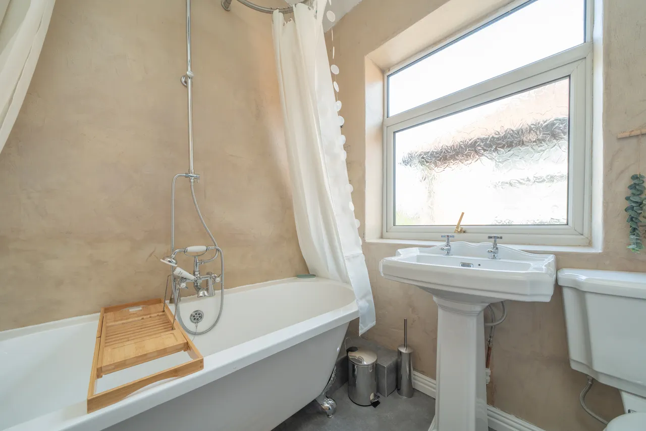 Church Road, Barnton, CW8, photo 21