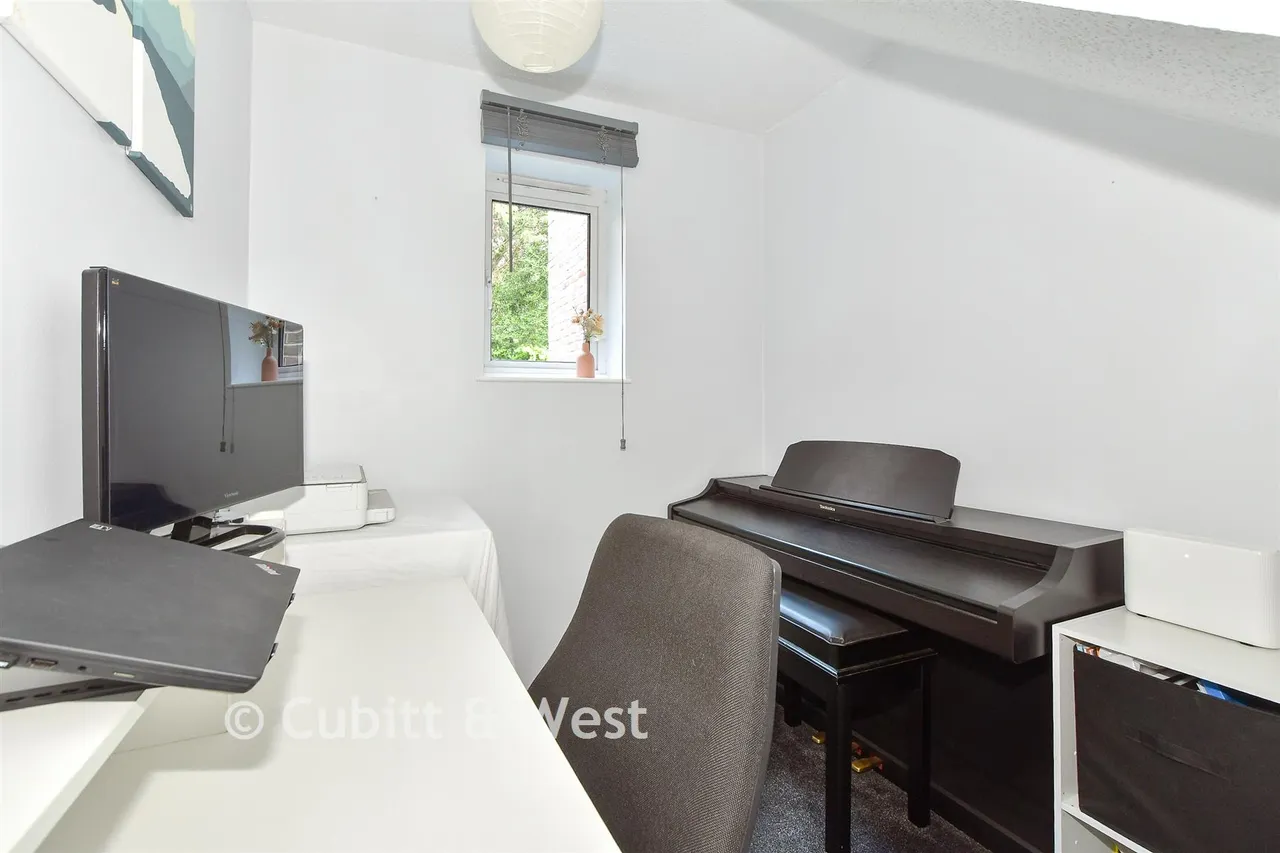 Heath Road, Haywards Heath, RH16, photo 6