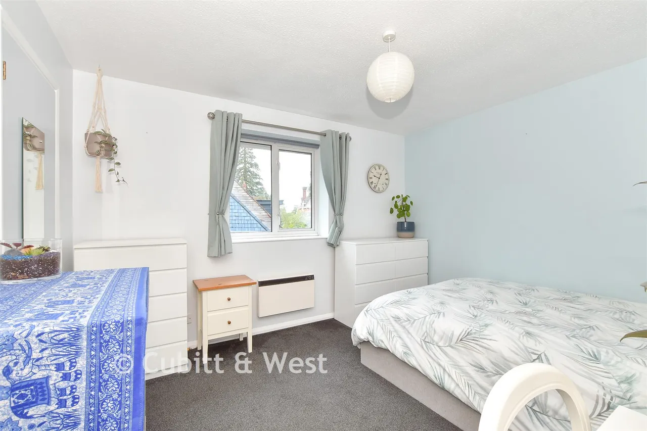 Heath Road, Haywards Heath, RH16, photo 7