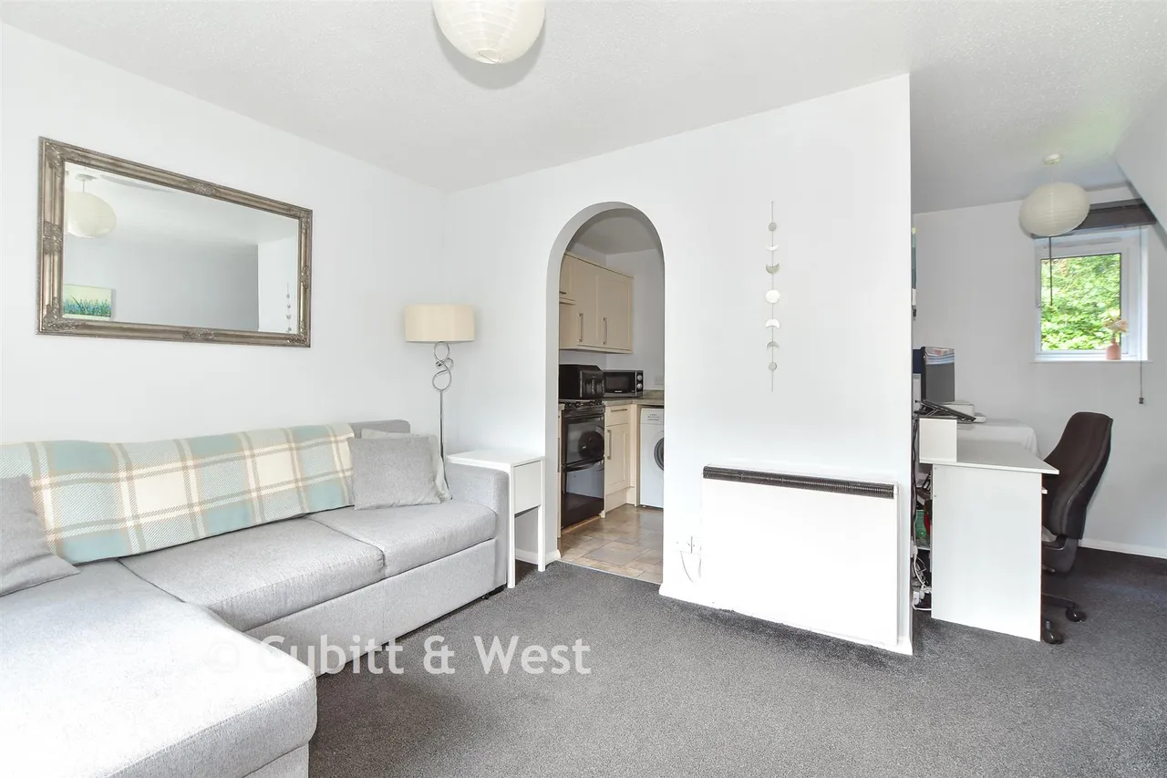 Heath Road, Haywards Heath, RH16, photo 2