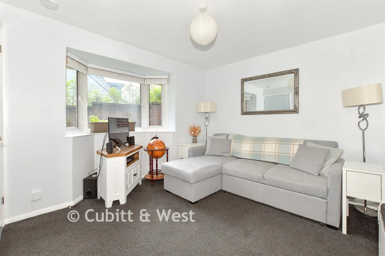 Heath Road, Haywards Heath, RH16, photo 3