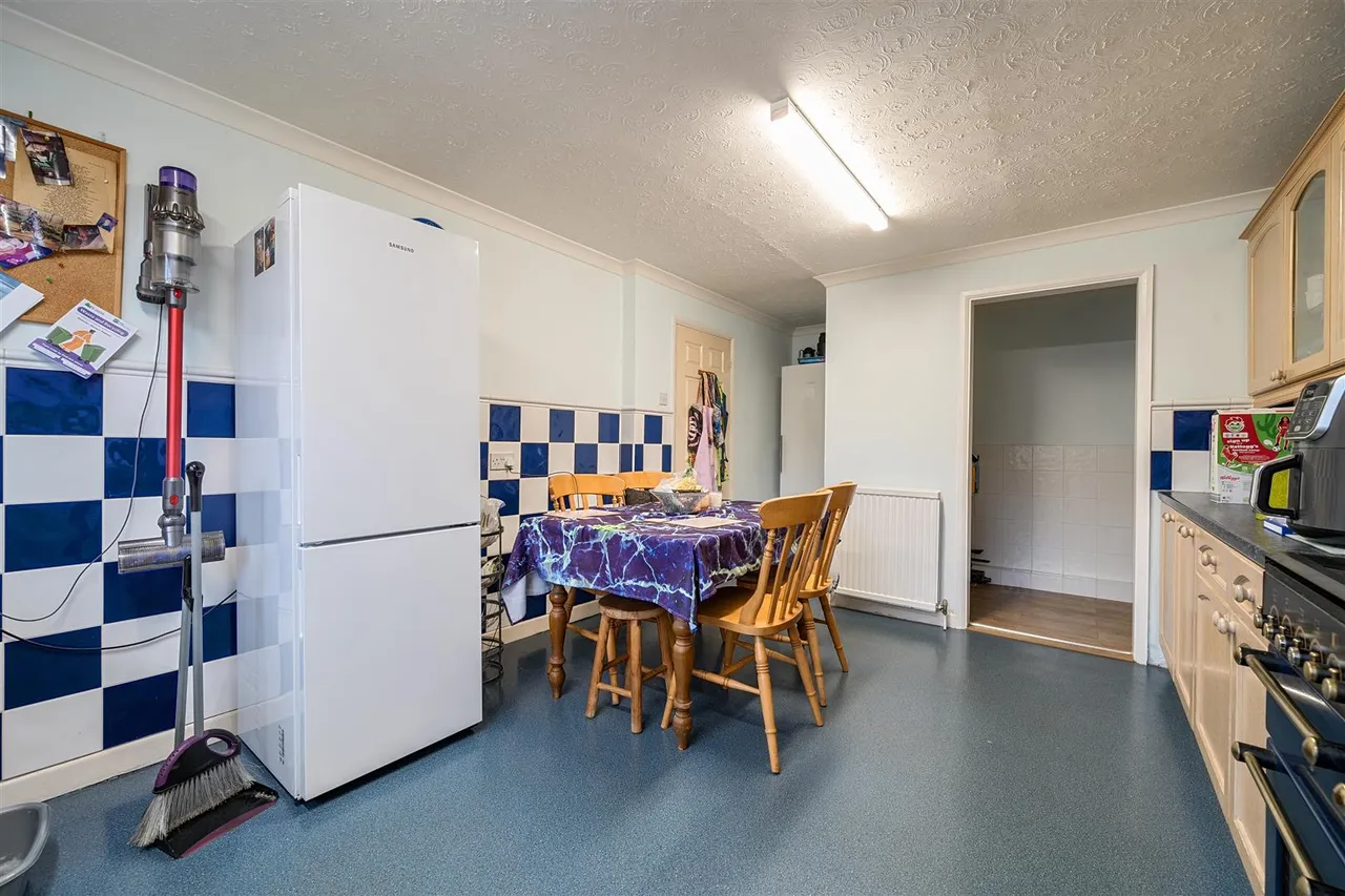 Lashford Lane, Dry Sandford, Abingdon, OX13 6DY, photo 8