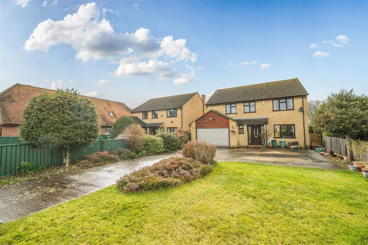 4 bed house for sale — Lashford Lane, Dry Sandford, Abingdon, OX13 6DY