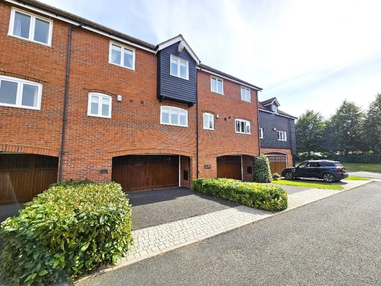 3 bed property for sale — Avon Mill Place, Pershore