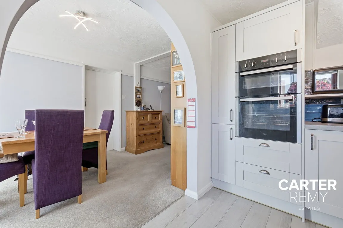 Ark Avenue, Grays, RM16 6QR, photo 12