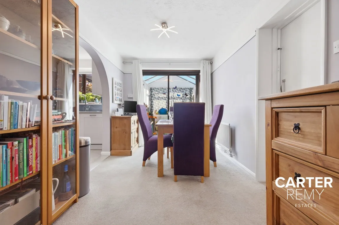 Ark Avenue, Grays, RM16 6QR, photo 8