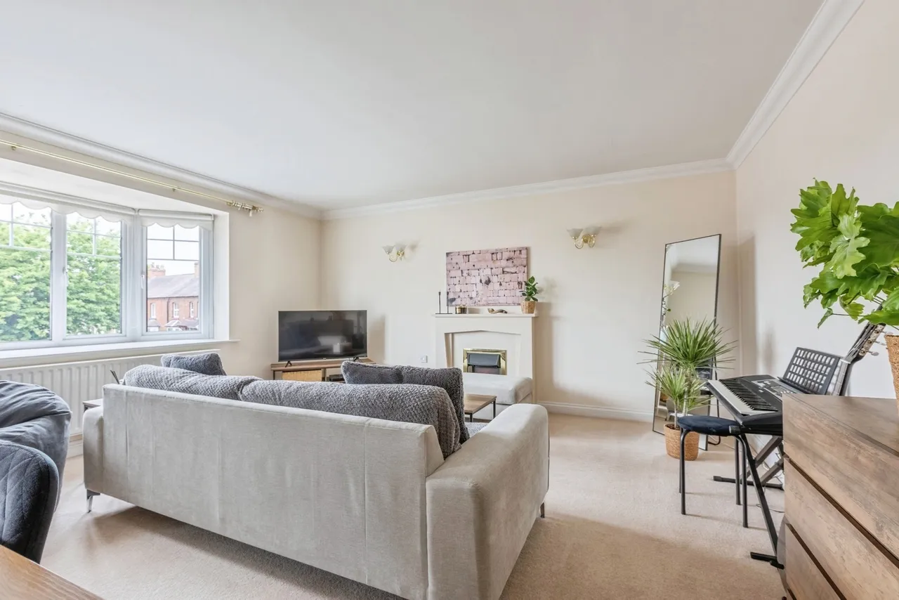 Romanby Road, Northallerton, North Yorkshire, DL7, photo 15