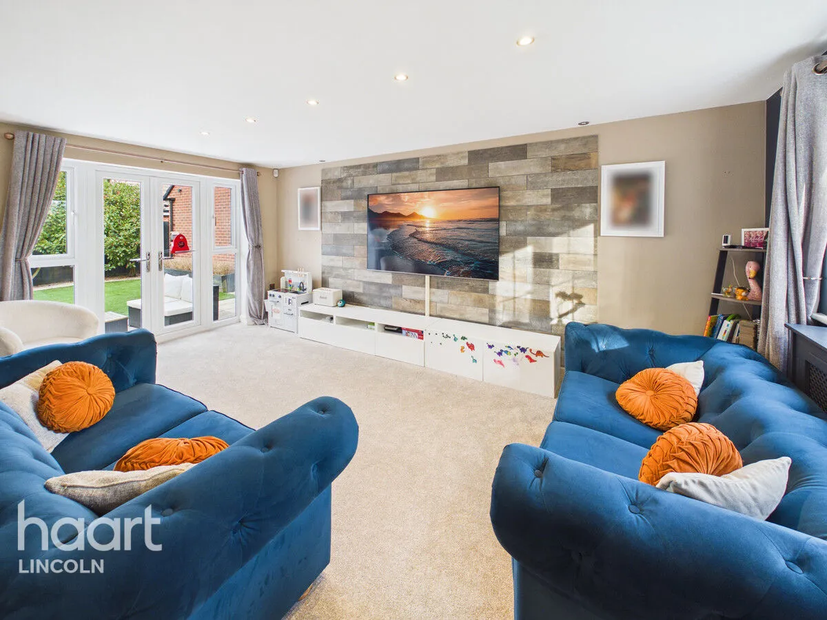 Tiber Road, North Hykeham, LN6, photo 5