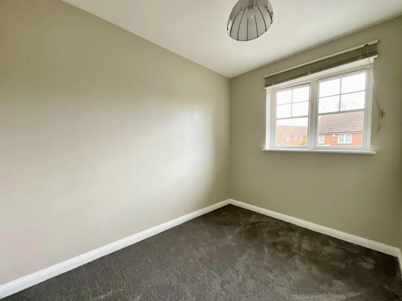 Japonica Drive, Nottingham, NG6, photo 12
