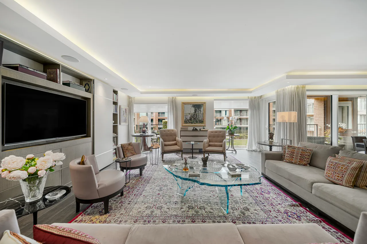 3 bed flat for sale — Dockside House, Park Street, Fulham, South West London