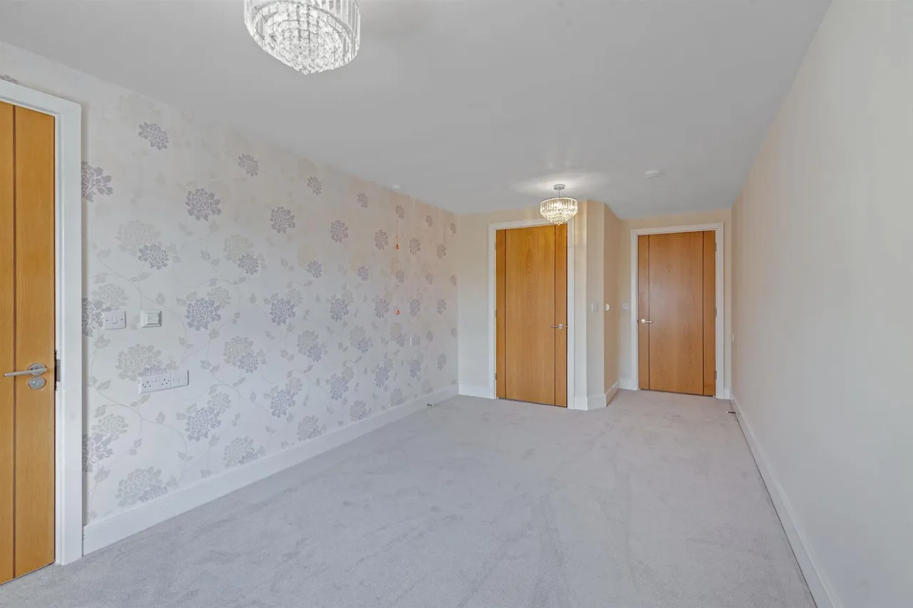 High Street, Ongar, CM5, photo 5