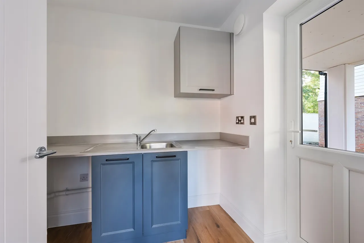 Spring Bank, Haywards Heath, photo 12