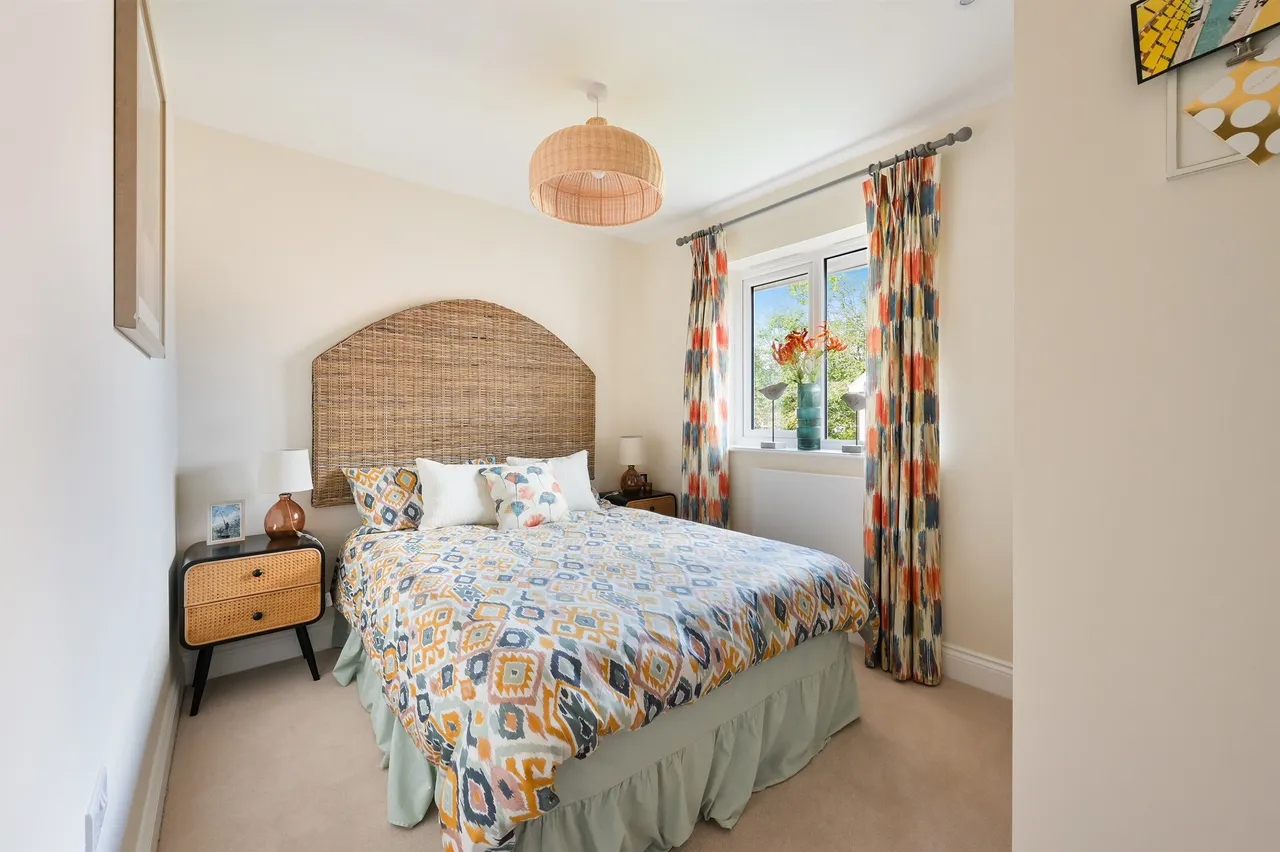 Spring Bank, Haywards Heath, photo 9