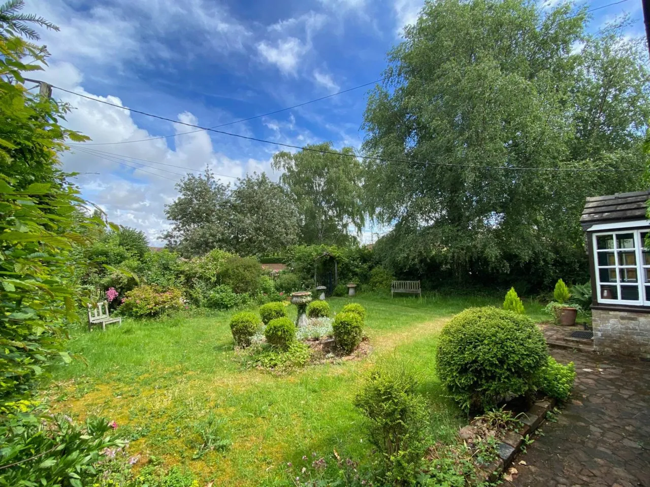 The Green, Stoke Hammond, MK17 9BY, photo 19