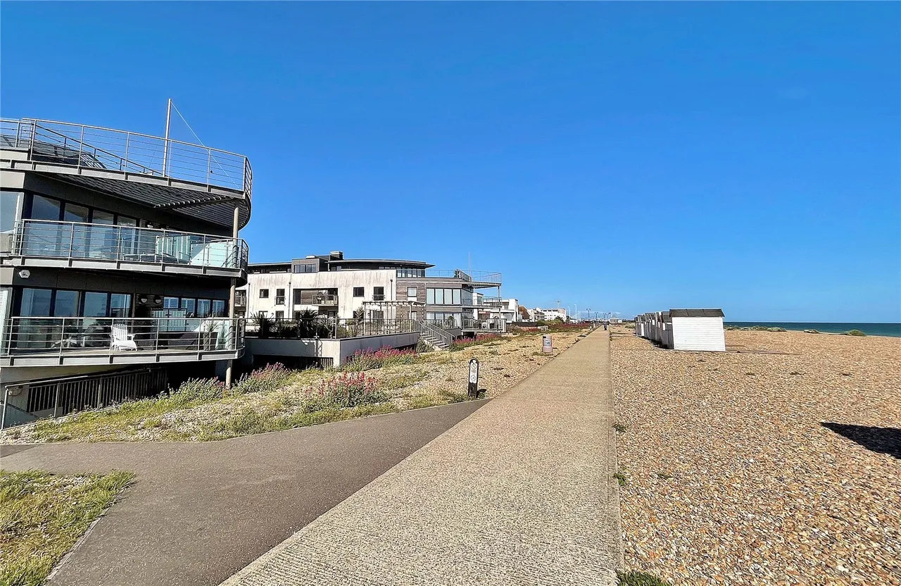 The Waterfront, Goring-by-Sea, BN12, photo 14