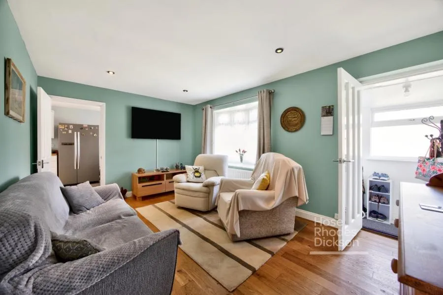 Dame Anthonys Close, Ryde, PO33, photo 4