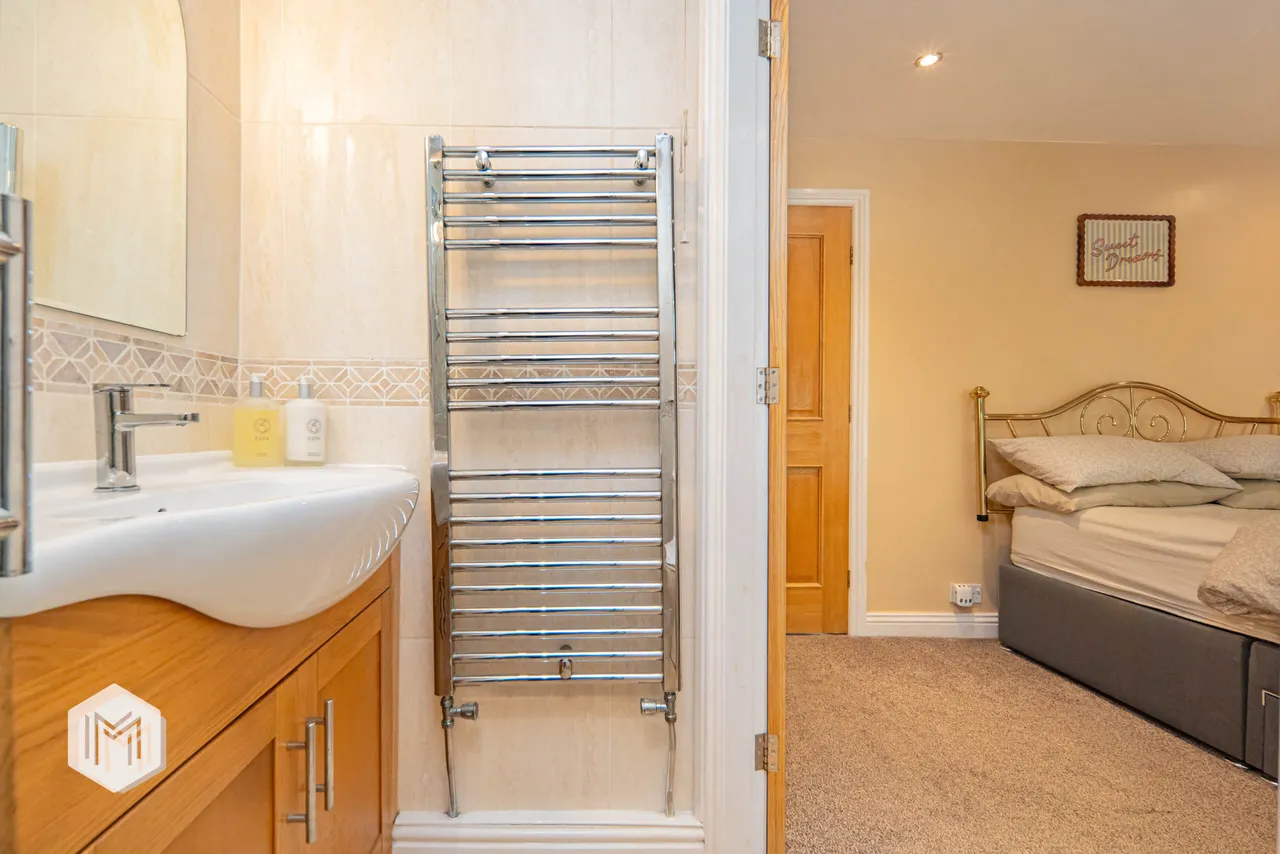 Hampton Grove, Bury, BL9 6PT, photo 15