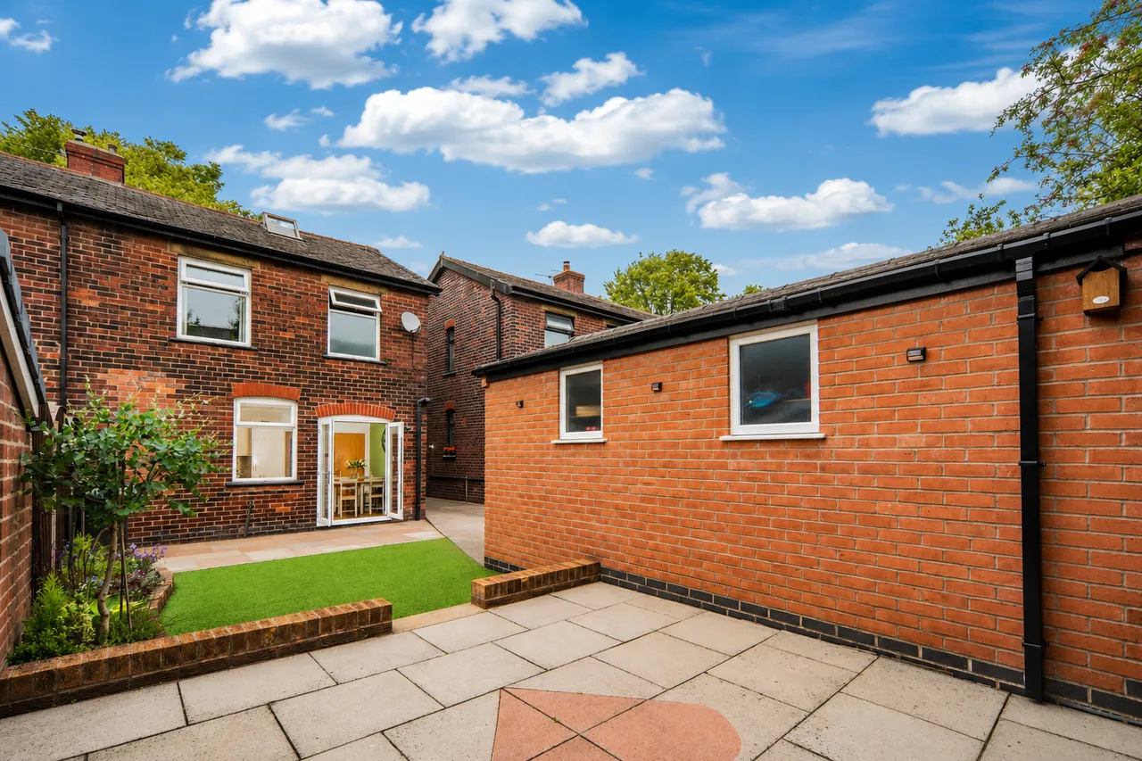 Hampton Grove, Bury, BL9 6PT, photo 22