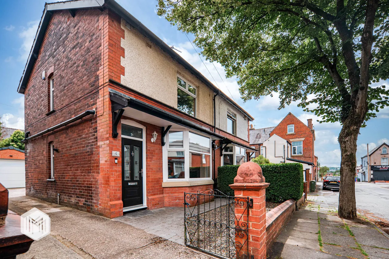 Hampton Grove, Bury, BL9 6PT, photo 23