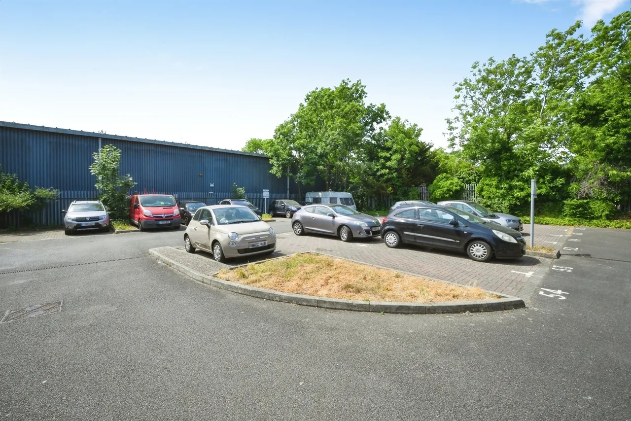 Foundry Gate, Waltham Cross, EN8, photo 12