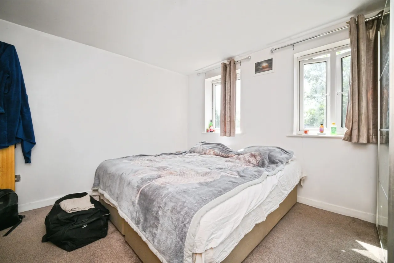 Foundry Gate, Waltham Cross, EN8, photo 8