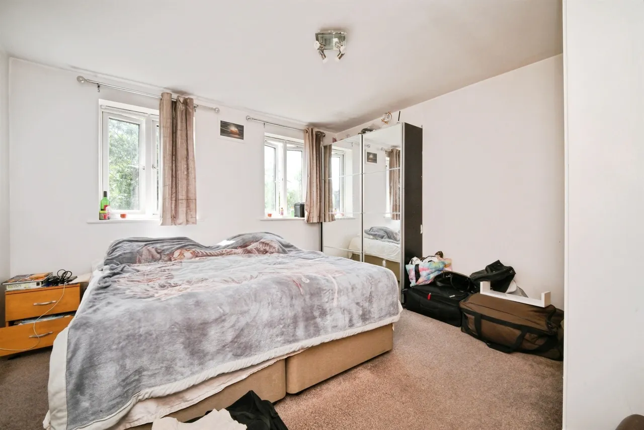 Foundry Gate, Waltham Cross, EN8, photo 7