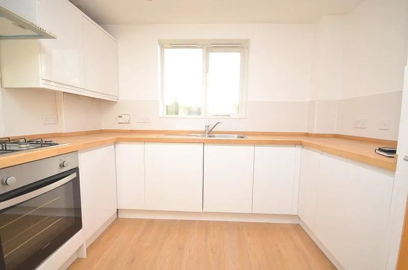 St. Marys Lane, Upminster, RM14, photo 4