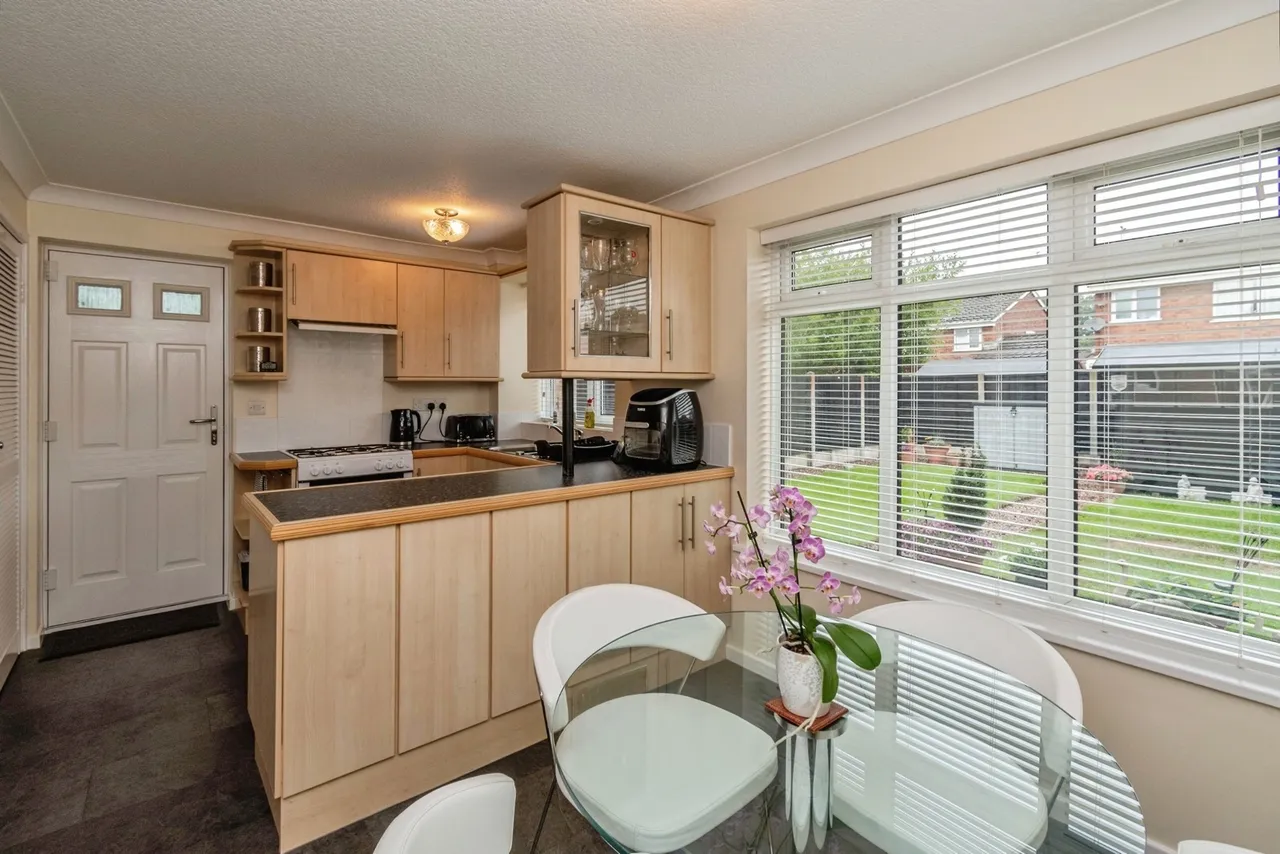 Langmead Close, Walsall, WS2, photo 7