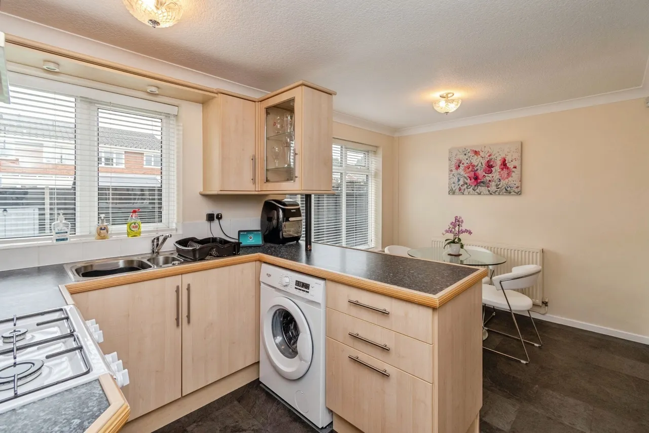 Langmead Close, Walsall, WS2, photo 4