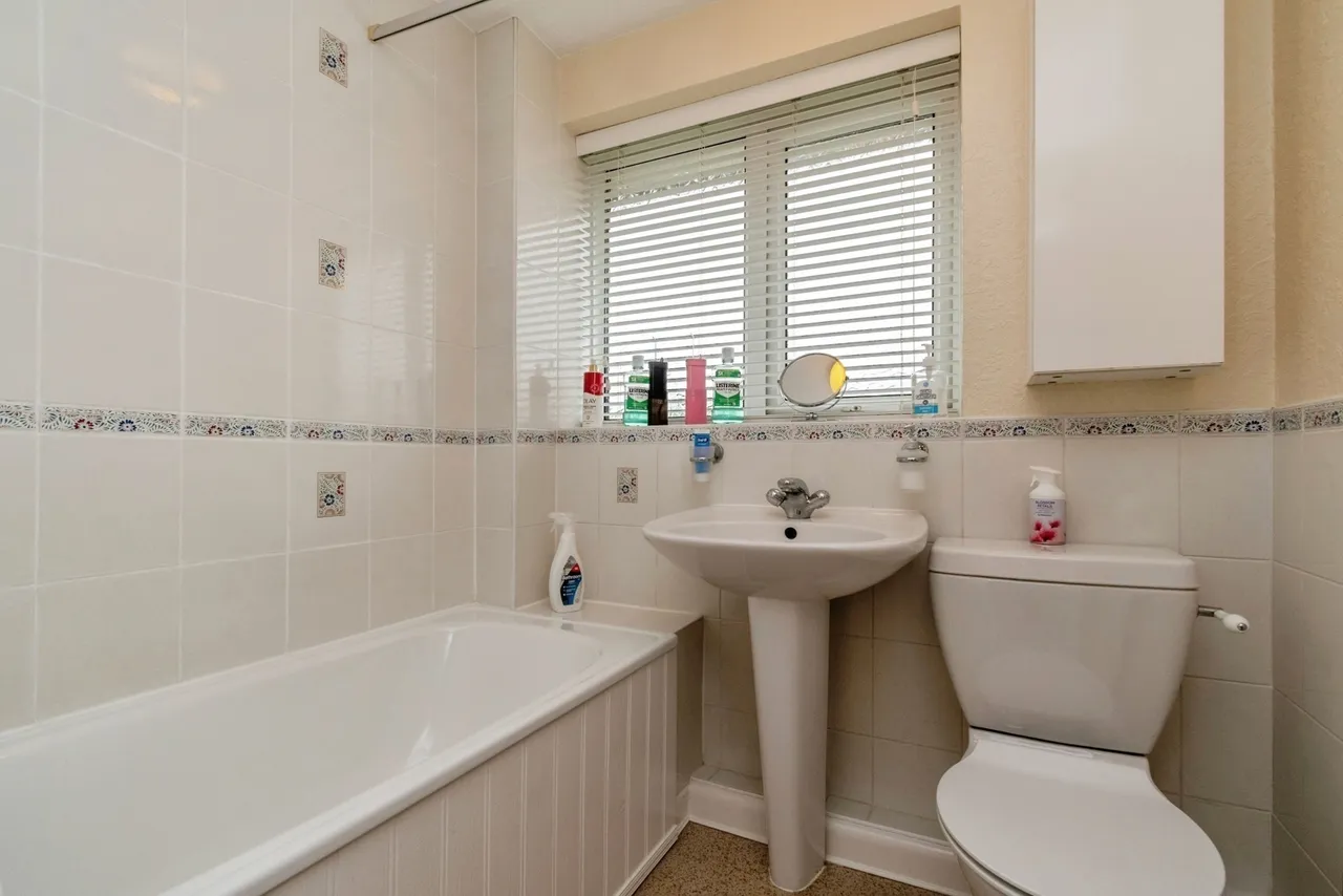 Langmead Close, Walsall, WS2, photo 8