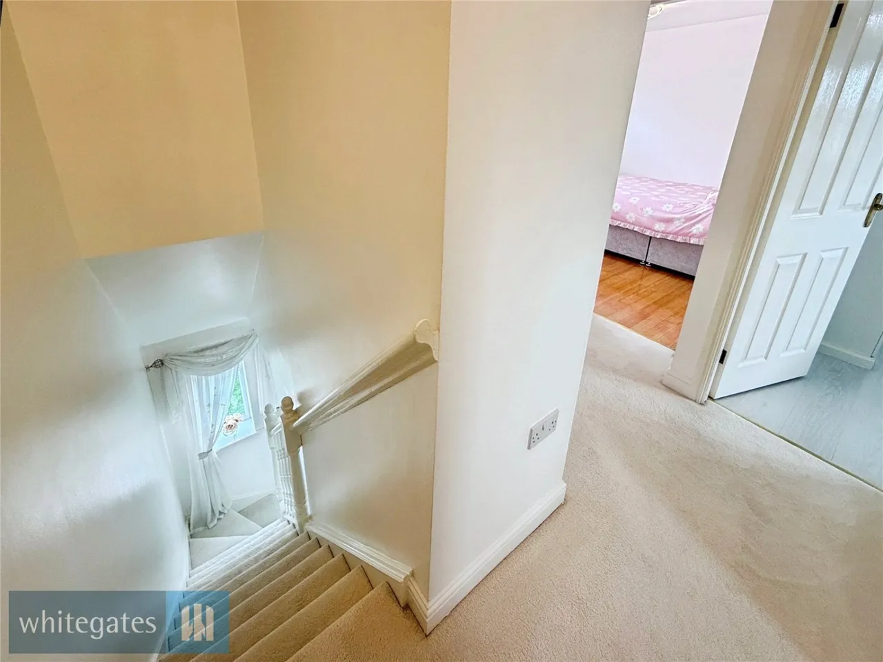 Pinfold Gardens, Cudworth, S72, photo 19
