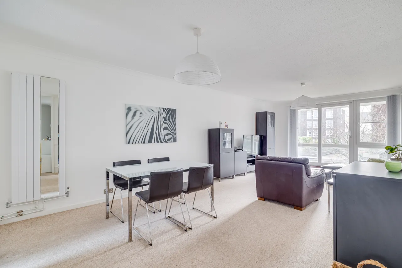 2 bed flat for sale, Holyport Road, London, SW6