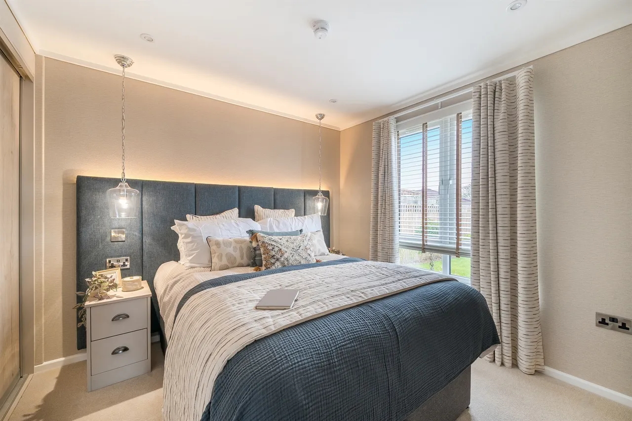 Wick Lane, Christchurch, BH6, photo 12