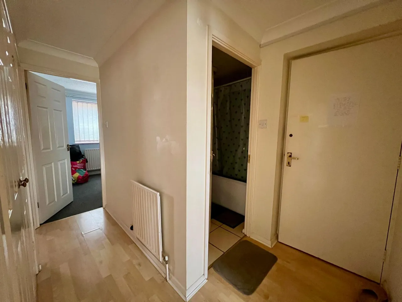 Rugby Court, Grantham, NG31, photo 9