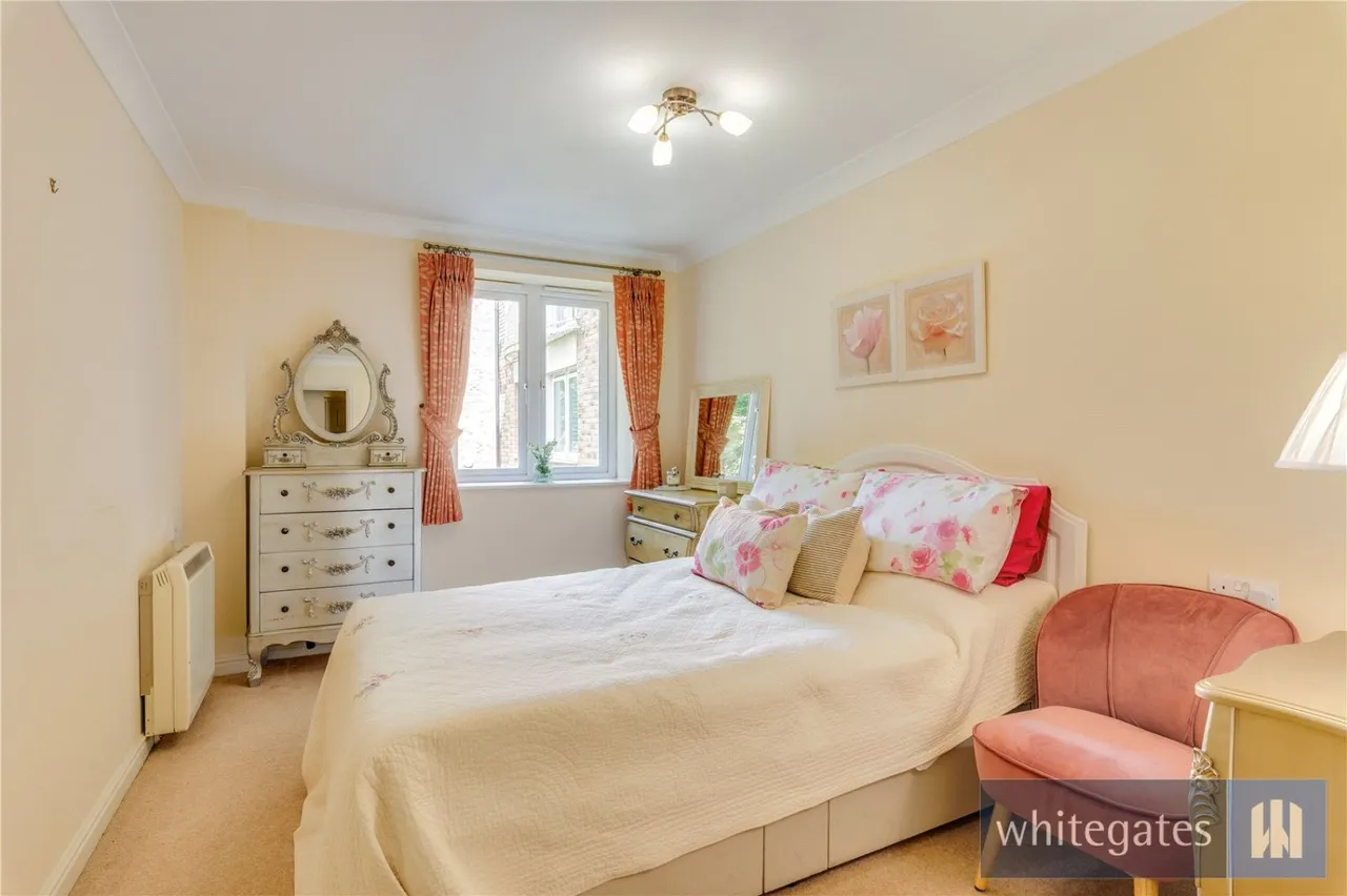 Vale Road, Woolton, L25, photo 2