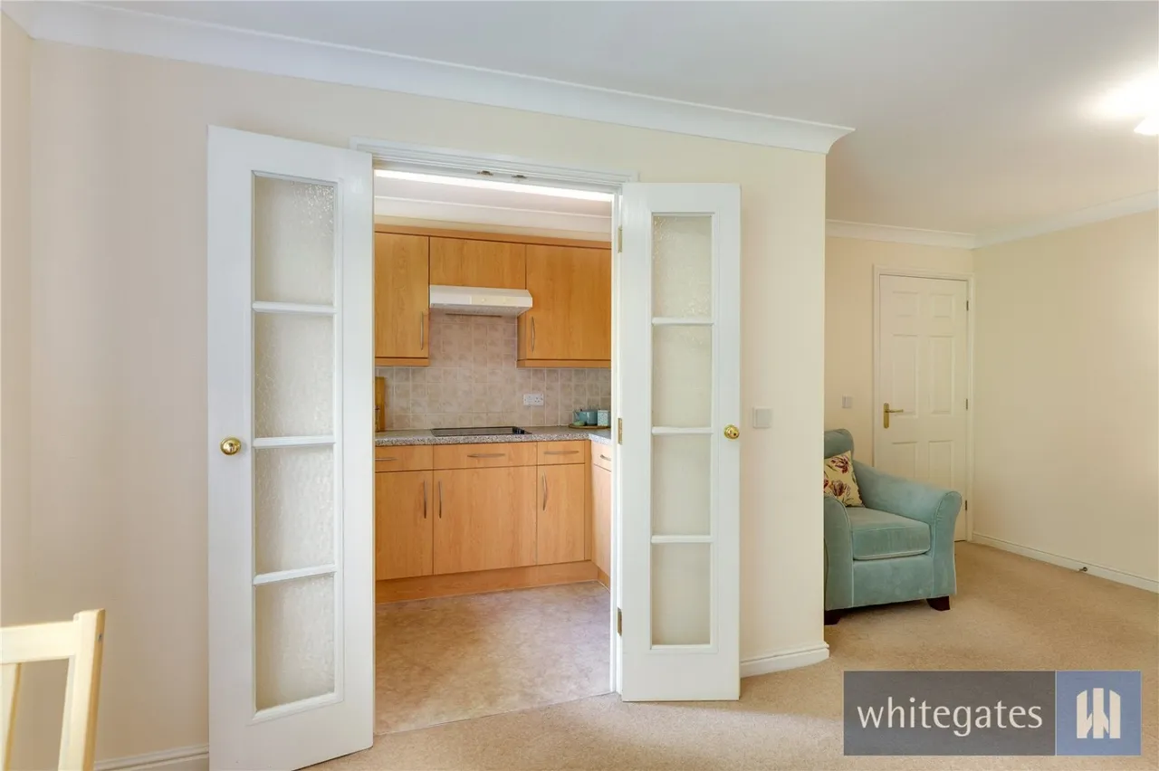 Vale Road, Woolton, L25, photo 13