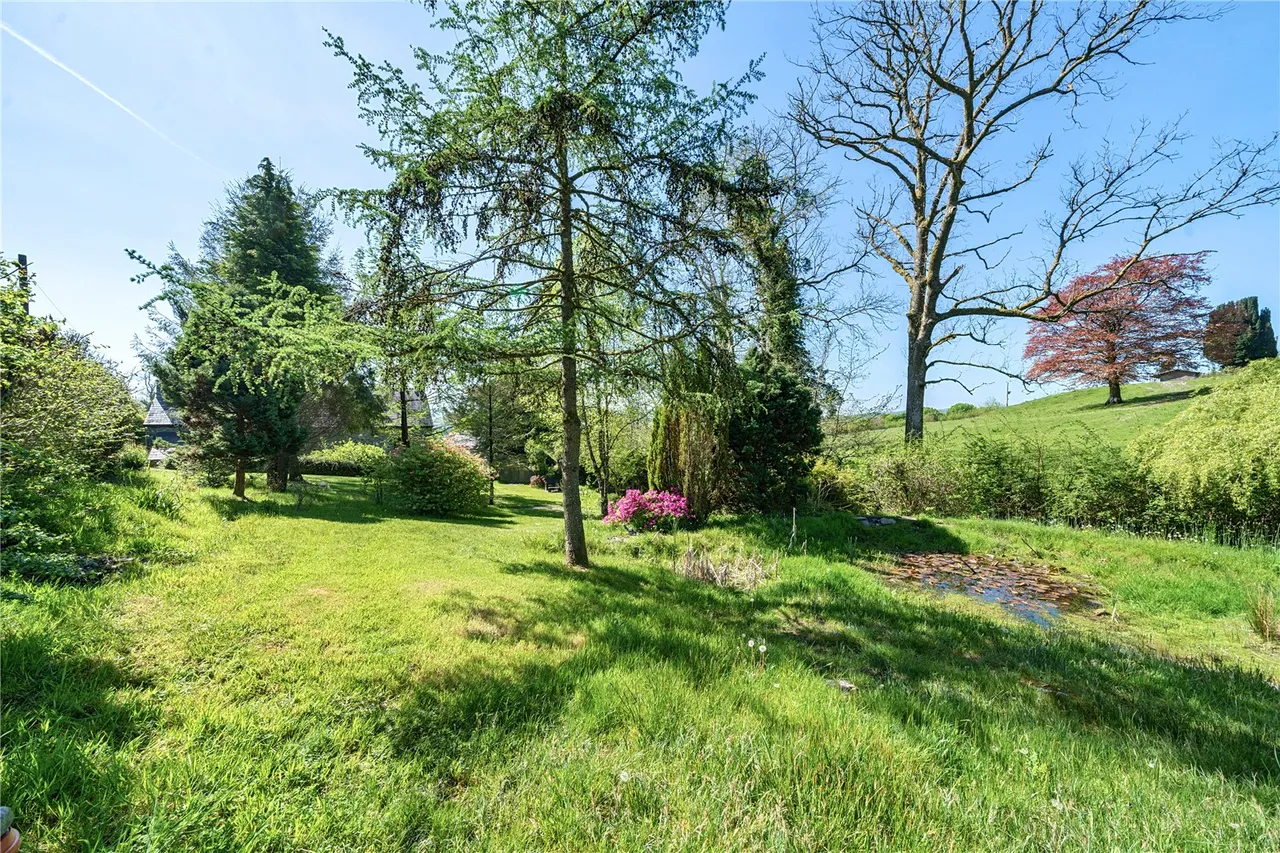 Llanwrda, Carmarthenshire, photo 22