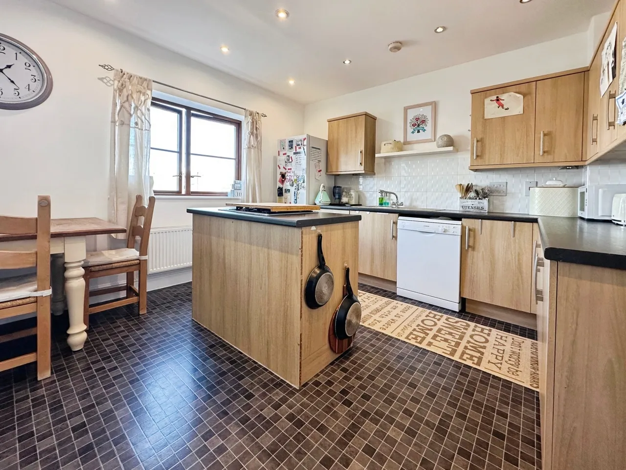 Northbrook Crescent, Basingstoke, RG24, photo 2