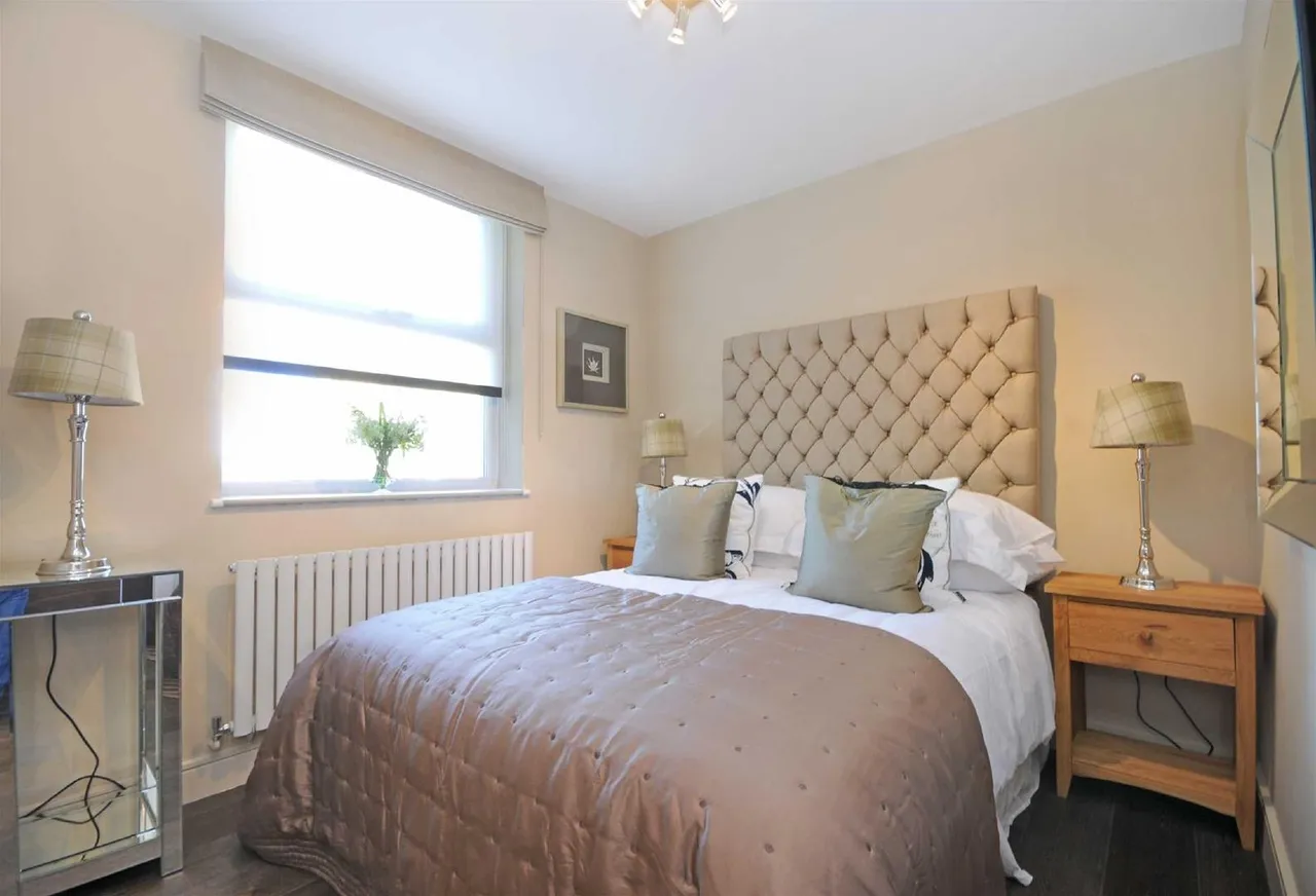 Boydell Court, St Johns Wood Park, St Johns Wood, photo 17