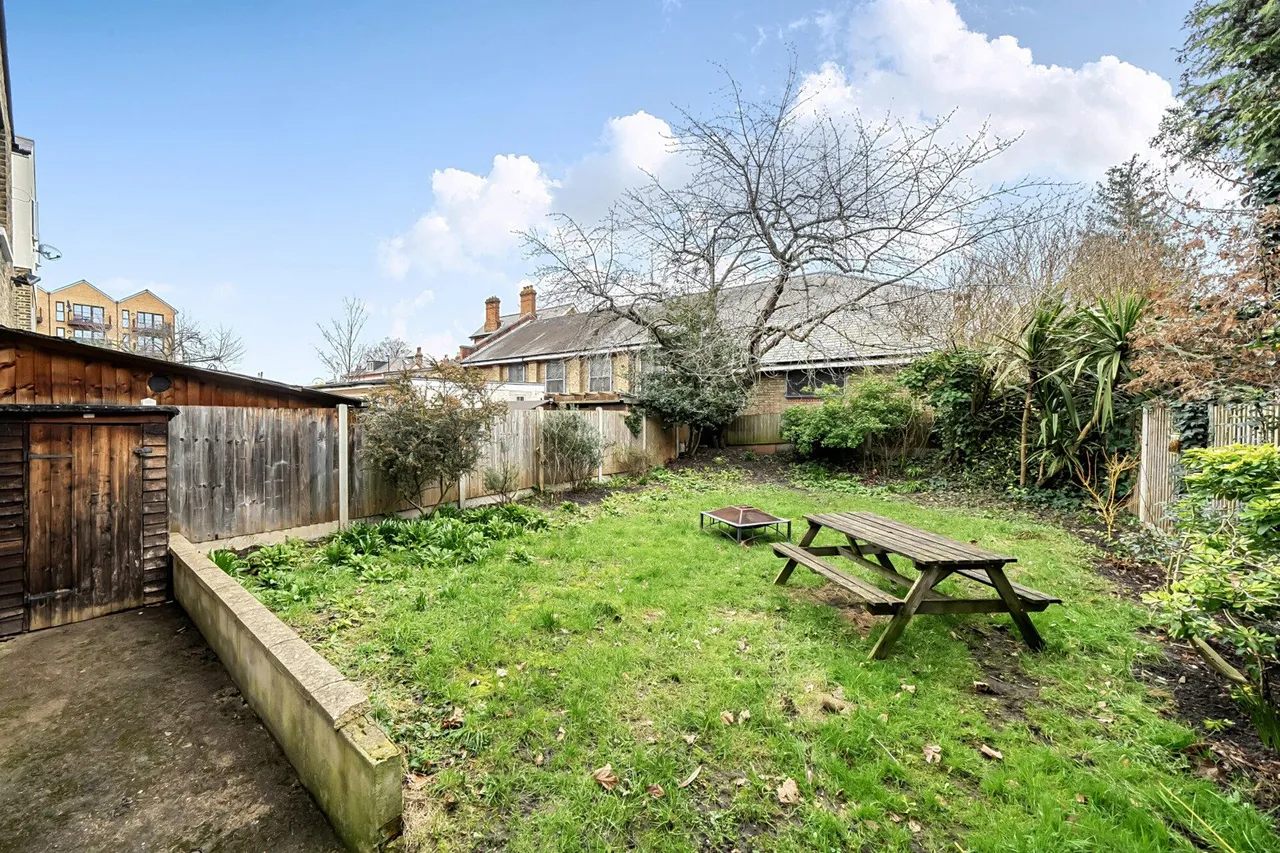 Rushey Green, SE6, photo 3