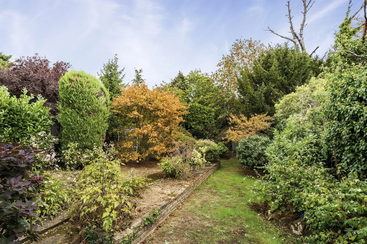 Conway Gardens, Enfield, EN2, photo 2